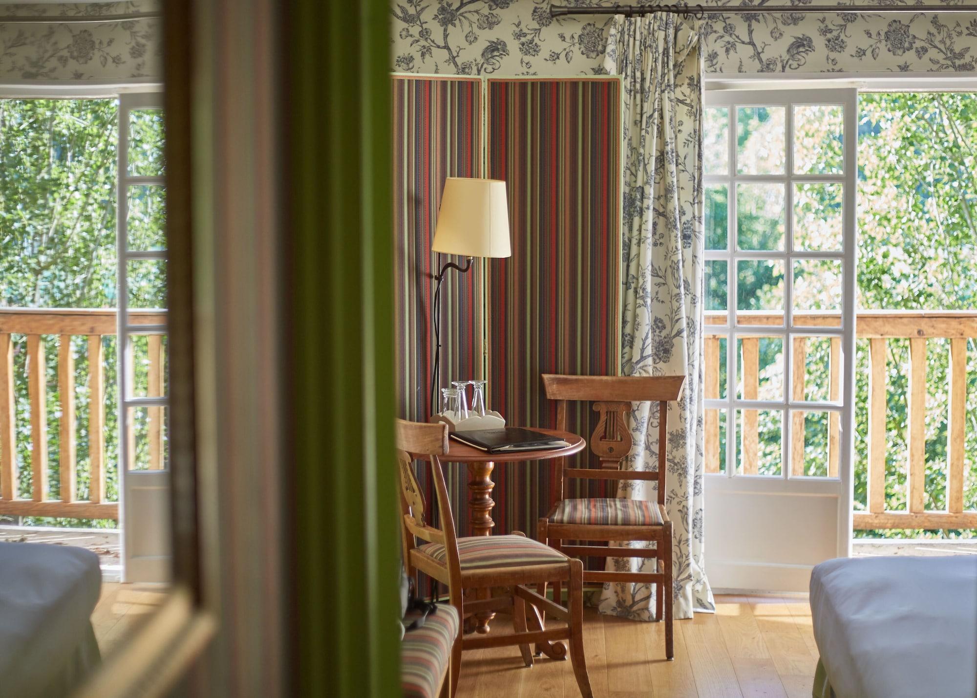 Cazaudehore, Hotel De Charme Au Vert Saint-Germain-en-Laye Bagian luar foto